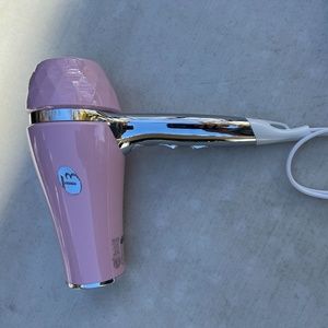 T3 lightly used hairdryer model 73844
